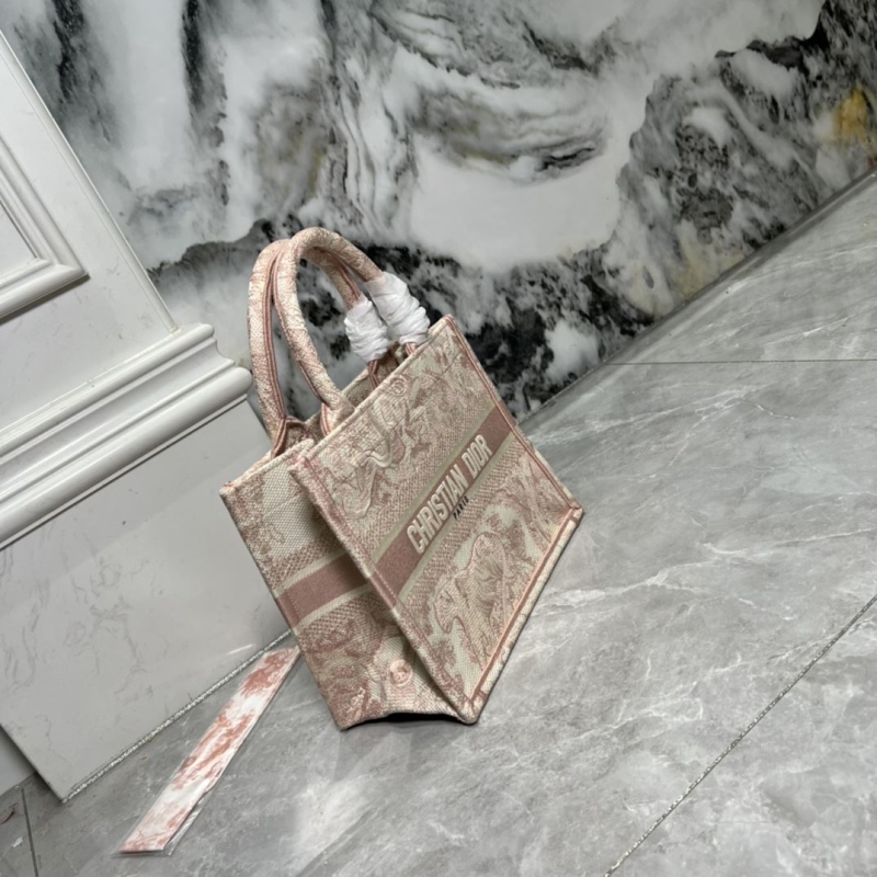 Dior Shopping Bags